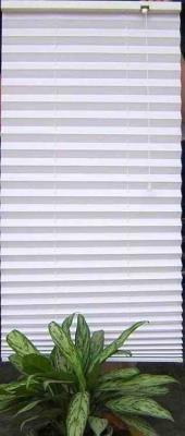 China Fabric Pleated Shades Blinds Blackout for Windows Manual Control for sale