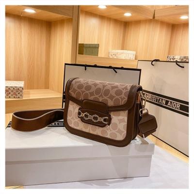 China Waterproof Fashionable Sling Body Cross Shoulder Bag With Pearl Luxury Designer Brand Women's PU Leather Cross-body Bag Purse And Handbag for sale