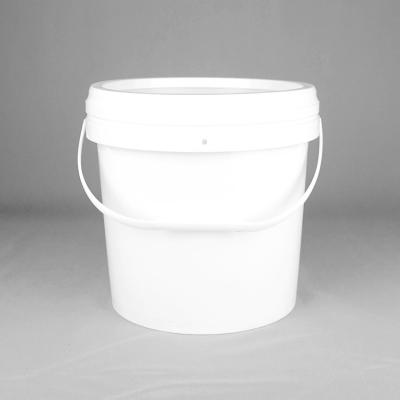 Chine Accueil d'OEM récipients d'entreposage en plastique de peinture de 9 litres Pail With Lid blanche à vendre