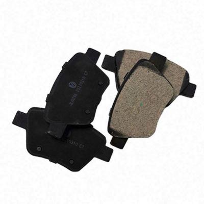 China Wholesale China High Quality Car Brake System 04465-B1350 04465-52260 D1423 D1184-8301-8463 D1193 Brake Parts Ceramic Brake Pad For Nissan for sale