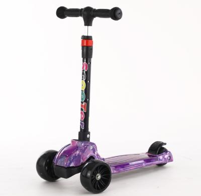 China CHEAP CHILDREN'S SCOOTER THREE WHEELS PU KICK-KICK WHOLESALE FOLDABLE FLASHING SCOOTER FOR KIDS for sale