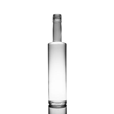 China 700ml High Quality Clear Glass Wine Bottle Tequila Liquor Bottle Manufacturer for sale