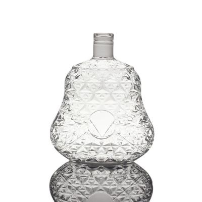 China Glass Beverage 750ml Liquor Bottle for sale