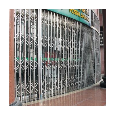 China Expandable Safe Metal Folding Mesh Retractable Outdoor Iron Gate New Screen Design Top Security Beautiful for sale