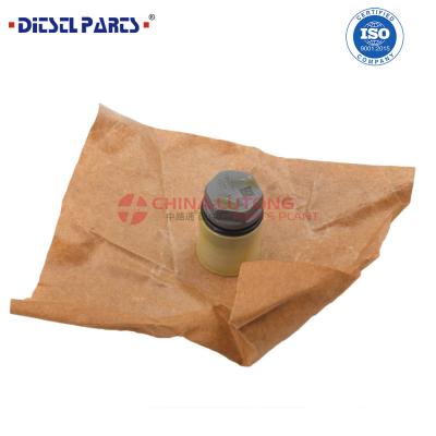 China diesel fuel injector pump pressure relief valve 1 110 010 027 for BOSCH Pressure Relief Valve en venta