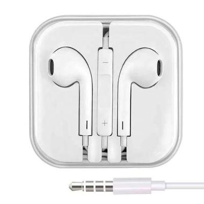 China Powerful Bass Portable 3.5Mm Stereo Earphone Wired Earphone In-Ear Original Bass For Apple Sport Wired Earphone For Iphone With MIC for sale