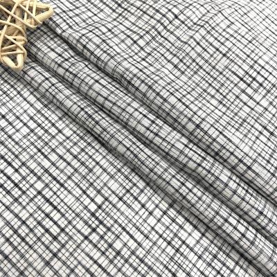 China Black Wrinkle Resistant 100 Free Sample Cotton Gray Yarn Dyed Check Checkered Fabric for sale