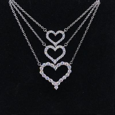 China Vintage Amazon Top Selling Gold Plated Silver Diamond Necklace Heart Shaped Pendant Necklace For Women Customized for sale