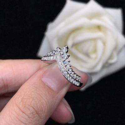 China Luxury Romantic 925 Sterling Silver Lab Diamond Ring Moissanite Ring Jewelry for sale