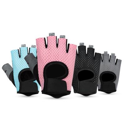 China Gym Exercise Weightlifting Fashion Cycling Custom Women Cycling Half Finger Fitness Gloves for sale