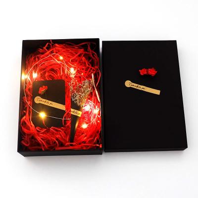 China Handmade Custom High Quality UV Coating Single Flower Gift Box Packaging Fresh Flower Box for sale