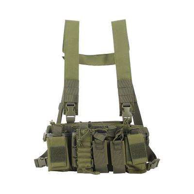 China Factory Wholesale Price Outdoor Outdoor 1000D Polyester Forming Tactical Vest With Small Pockets for sale