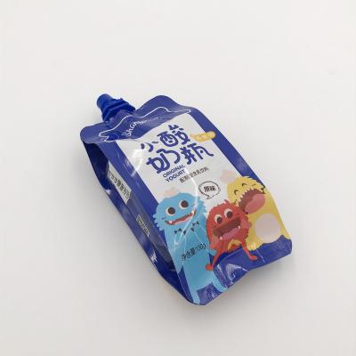 China Barrier 100ml 250ml 500ml Stand up drink pouch with spout juice packaging bag for sale