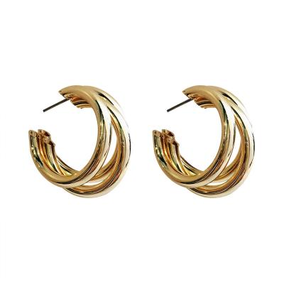 China FASHIONABLE Simple Circle Earrings S925 Needle Cuff Earrings Metal Charm Multilayer Silver Earrings for sale