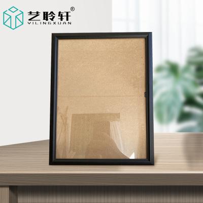 China Simple Factory China Europe Style Decorative Wall Cheap Customizable Price Picture Frames 20*25 Photo Frame for sale