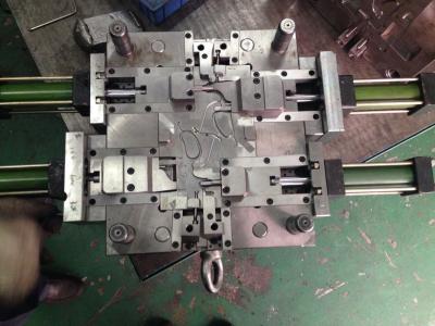 China Texture Surface Plastic Injection Mould With ISO SGS Certificate for sale