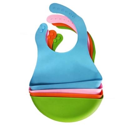 China Custom Baby Feeding Bib Non-Toxic Antibacterial Waterproof Washable Soft Silicon Baby Bib With Catcher for sale