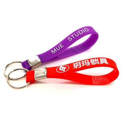 China As Different Shape Ring Keychain New Design Colorful Round Silicone Key Chain Wristband Keychain Wrist Keychains for sale