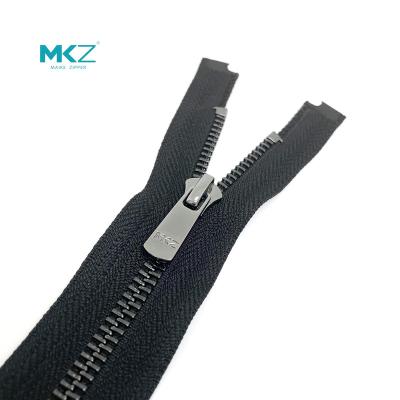 China Single Open Auto Lock MKZ 5# 8# Metal Zipper Manufacturer Supply For Pocket Clothes And Jeans for sale