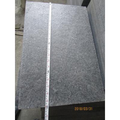 China Modern Black G684 Basalt Flamed Brushed Granite Tiles 100x100 Price for sale