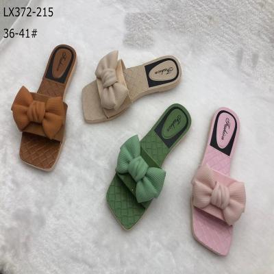 China Outdoor PVC Jelly Slippers Ladies Flat Casual Sandals Fashion Trend Women's Shoes for sale