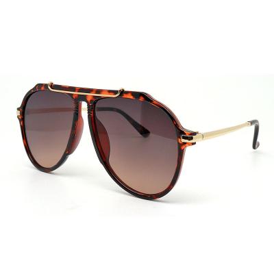 China Hot Selling Fashion Sunglasses Luxury Trending Oversized Women's Oversized Sunglasses 2022 for sale