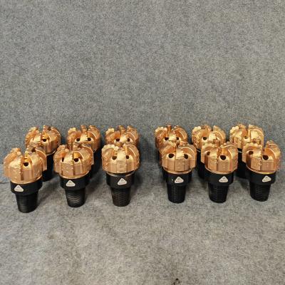 中国 1308 Cutter Size PDC Drill Bits For Fast And Smooth Geological Drilling 販売のため