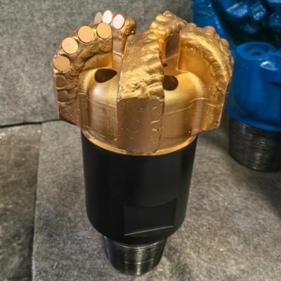 Chine 98 mm à 3593.7 mm de forage PDC en acier carbure à vendre