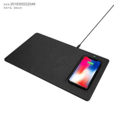 China 2022 Product Premium Leather Universal Mobile Phone Qi Charger Tend Wireless Mouse Pad for sale