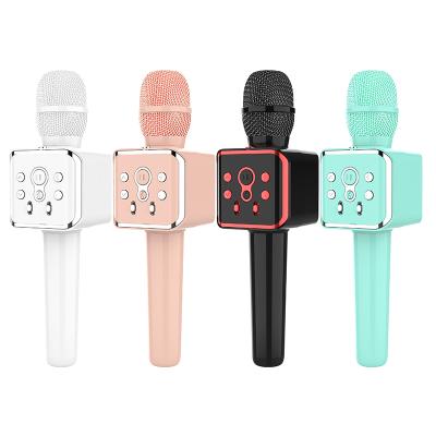 China Mini Exquisite Fm Radio With Screen Karaoke Microphone Desk Party Birthday KTV Mike SINGING Wireless Microphone for sale