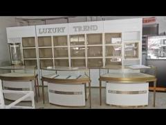 Lockable Jewelry Store Showcase with 4000K-6000k Led Lighting