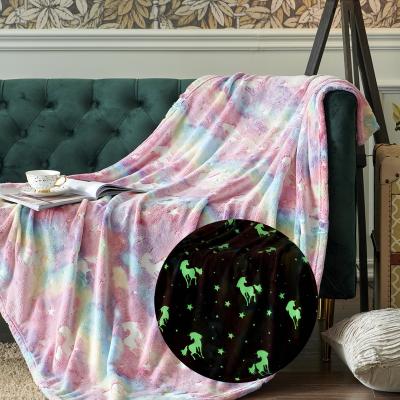 China Anti-Static Magical Glow In The Dark Covering Custom Flannel Luminous Glow With Unicorn for sale