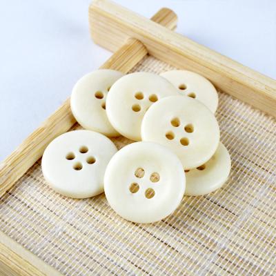 China High Quality Washable White 4 Holes Bone Button For Men Fits Button Covers For Men for sale