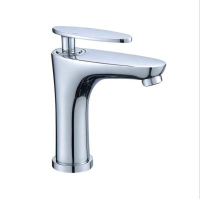 China Modern Simple Hot and Cold Single Hole Classic Deck Mounted Basin Faucets Sense Faucets for sale