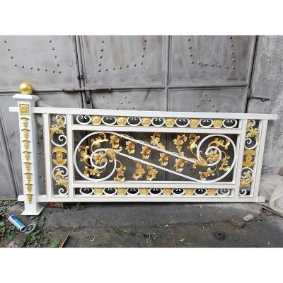 China Contemporary Design Professional Balcony Villa Outdoor Wrought Iron Railing for sale