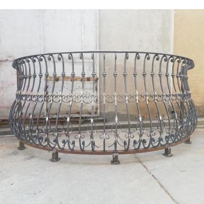 China Modern Exterior Hot Galvanized Powder Coated Exterior Wrought Iron Balcony Fence for sale