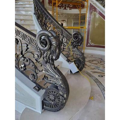 China Modern Design Modern Professional Customization Luxury Curved Stair Railing for sale