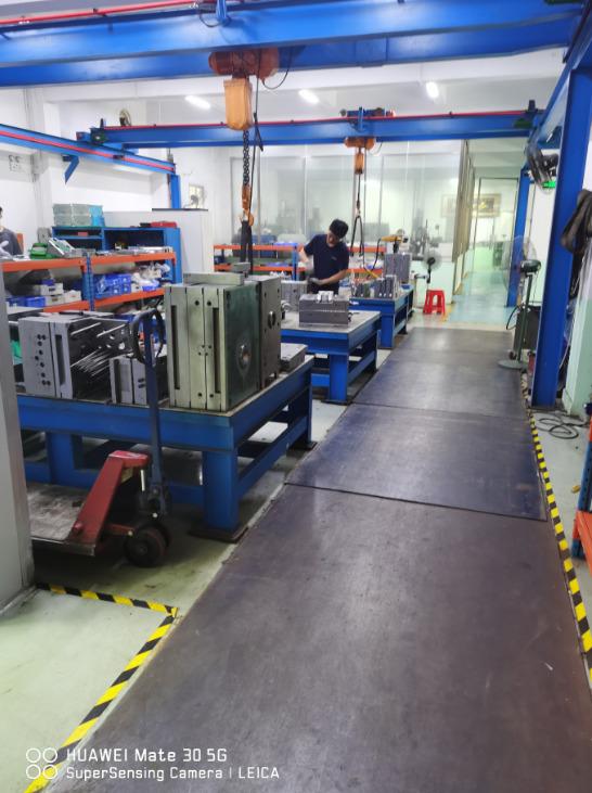 Verified China supplier - Taizhou Ruike Mould Co., Ltd.