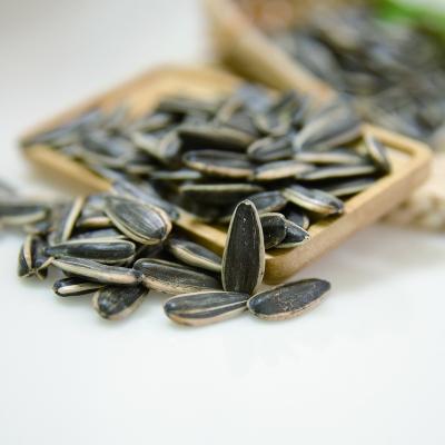 China Factory Competitive Price Big Size Xinjiang Raw And Dried Sunflower Seeds 361 for sale