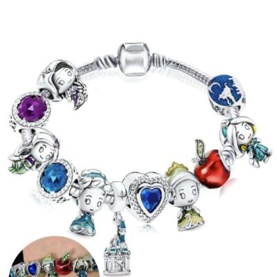 China The Hot Sale Environmentally Friendly Cartoon Pearl Princess Cut Glass Kid Pan Dora Castle Bracelet Bracelet for sale