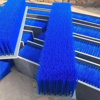 中国 Forklift Attachment Sweeper Brooms Parts Plastic Plate Brush PVC Plate Lath Brush 販売のため