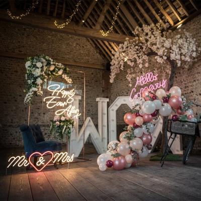 China LANDSCAPE Liyu Drop Shipping Neon Sign Free Wire Neon Cable Design Letters Light Custom Wedding Signs for sale