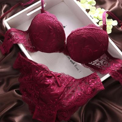 China 1940s Hot Selling Women Breathable Lace Up Bra Brief Set Fashion Transparent Lace Lift Up Bra Panty Set Women Underwear Set for sale