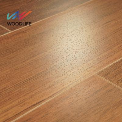 China Traditional indoor use waterproof and fireproof laminate flooring with variety of colors for sale