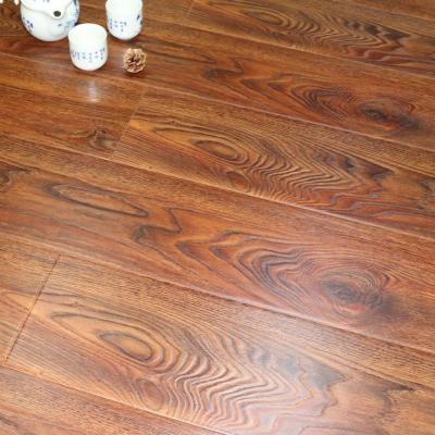 China Modern Scratch Resistance MDF E1 Laminate Flooring for sale