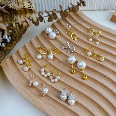 China TRENDY Dylam Classy Big Pearl Hoop Earrings Women 18k Gold Plated Statement Irregular Shaped 925 Silver Freshwater Pearl Earrings Set for sale