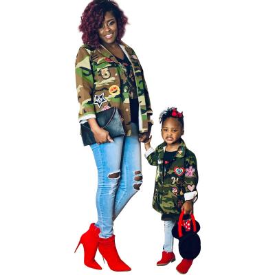 China Plus Size Camouflage Printing Applique Coat Long Sleeve Shirt Plus Size Women Top Girls Casual Jacket Parent Kid Clothes for sale