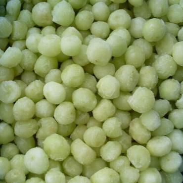 China FROZEN Bulk Peeled IQF Frozen Grapes for sale