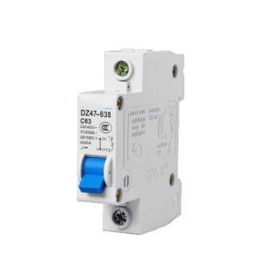 China DC 500V 2P C Style MCB High Breaking Miniature Circuit Breaker for Building Lighting à venda