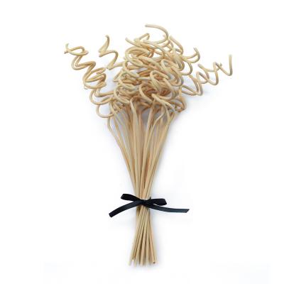 China Reed Diffuser & Home Deco & Home Decoration Car Air Freshener Factory Price Free Sample Car Curly Rattan Reed Sticks Custom Shape for sale